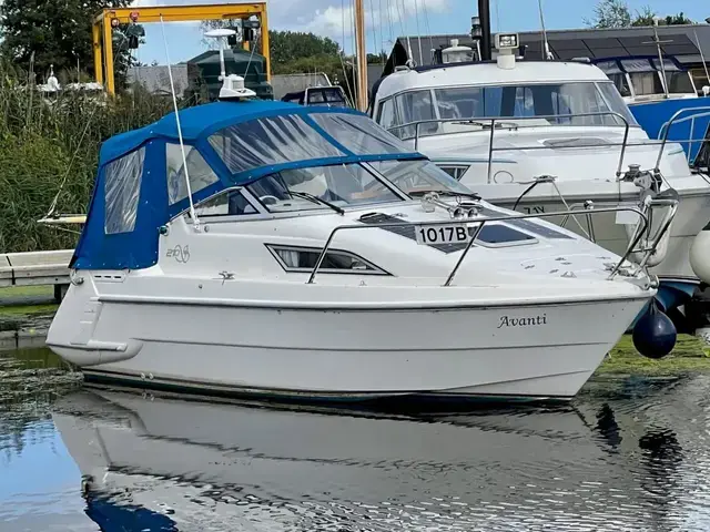 Sealine 210 Senator