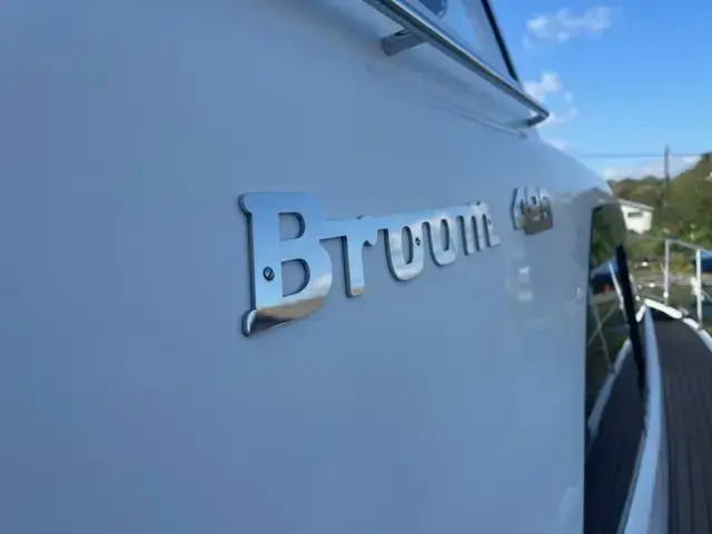 Broom 425