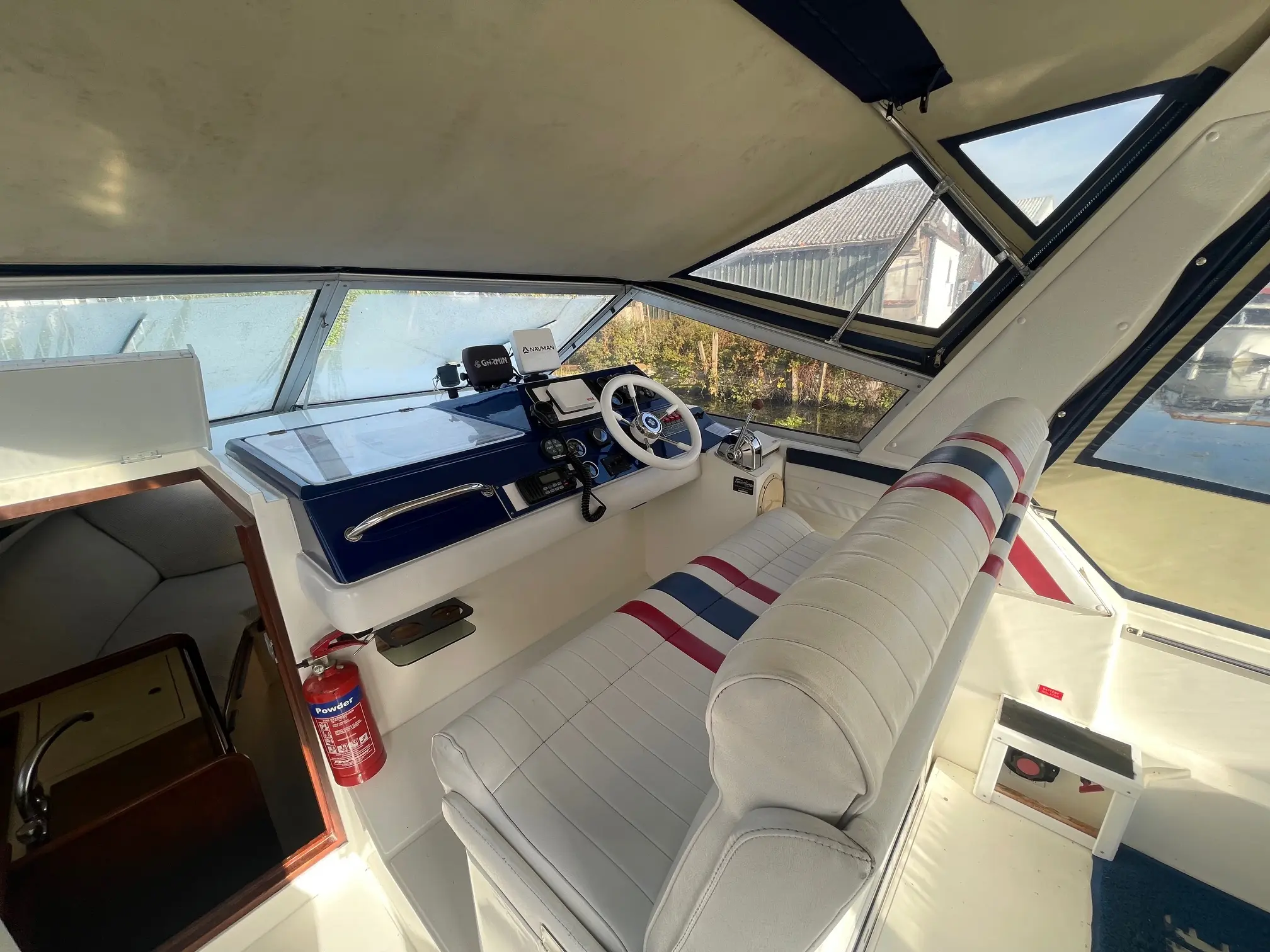 1990 Fairline carrera 24