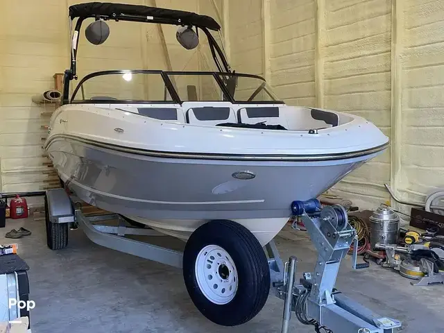 Bayliner Vr5