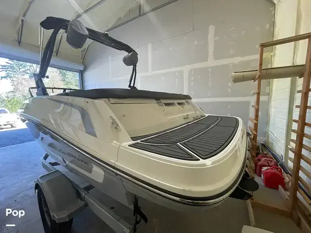 Bayliner Vr5