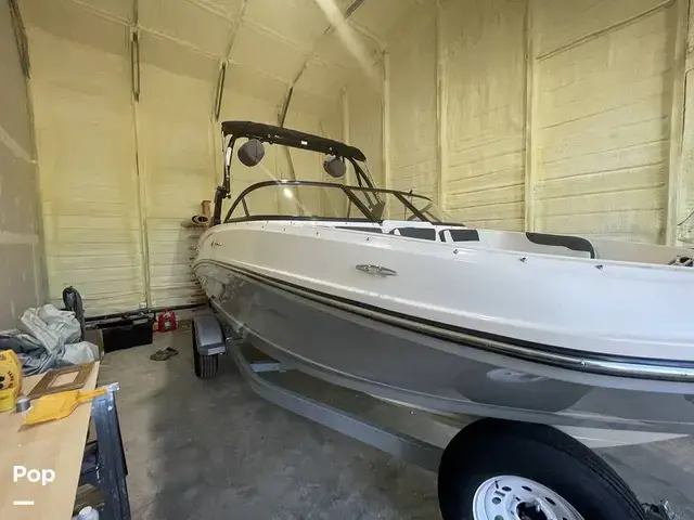 Bayliner Vr5