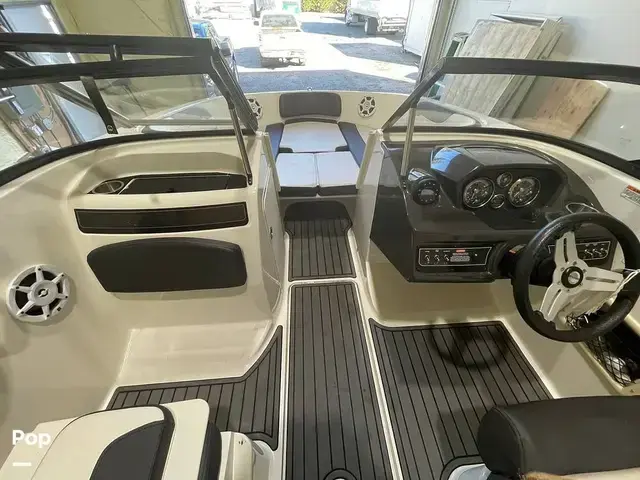 Bayliner Vr5