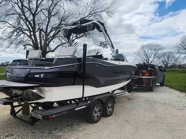 Mastercraft X 24