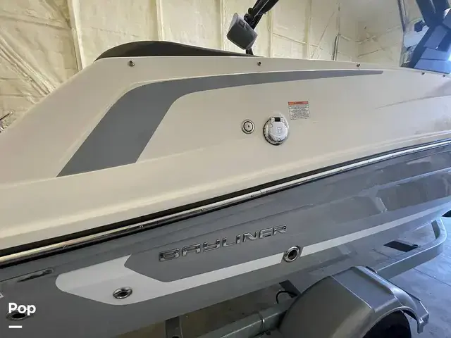 Bayliner Vr5