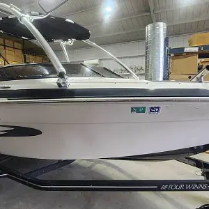 2009 Four Winns H200 SS