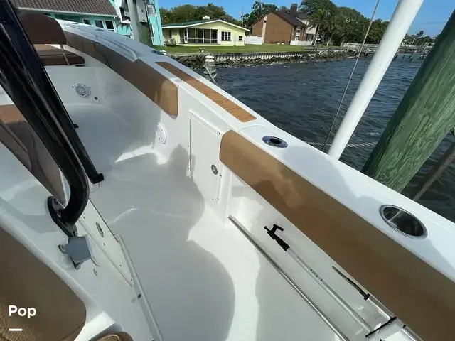 Sea Hunt Gamefish 27