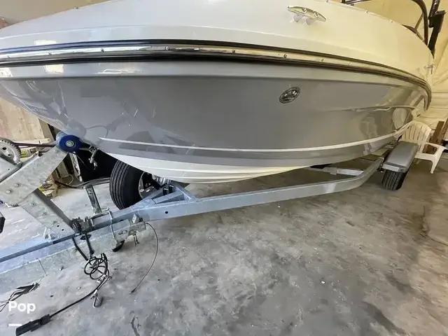 Bayliner Vr5