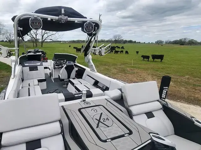 Mastercraft X 24