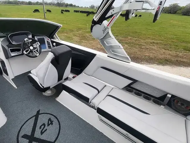 Mastercraft X 24