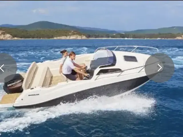 Quicksilver 555 CABIN