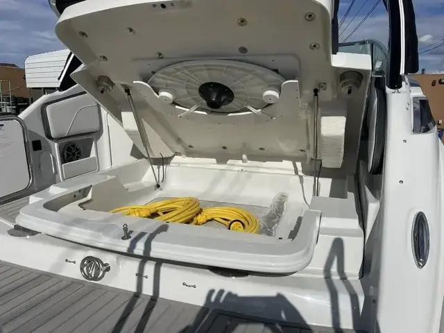 Crownline 270 Cr