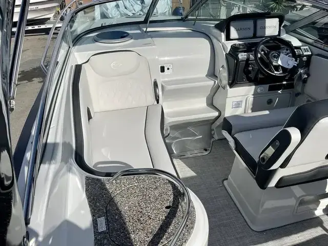 Crownline 270 Cr