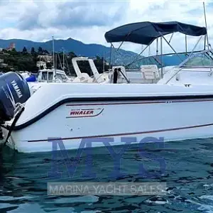 2000 Boston Whaler 28 Conquest