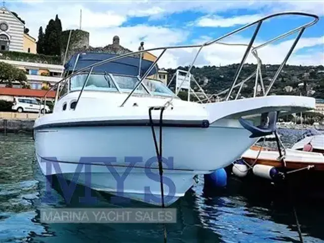 Boston Whaler 28 Conquest