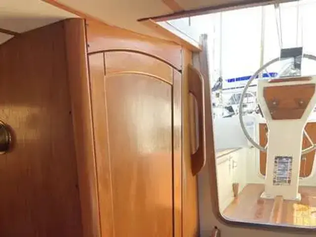 Maxi Yachts 33