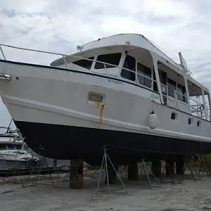 1997 Lotus Trawler 52 Trawler