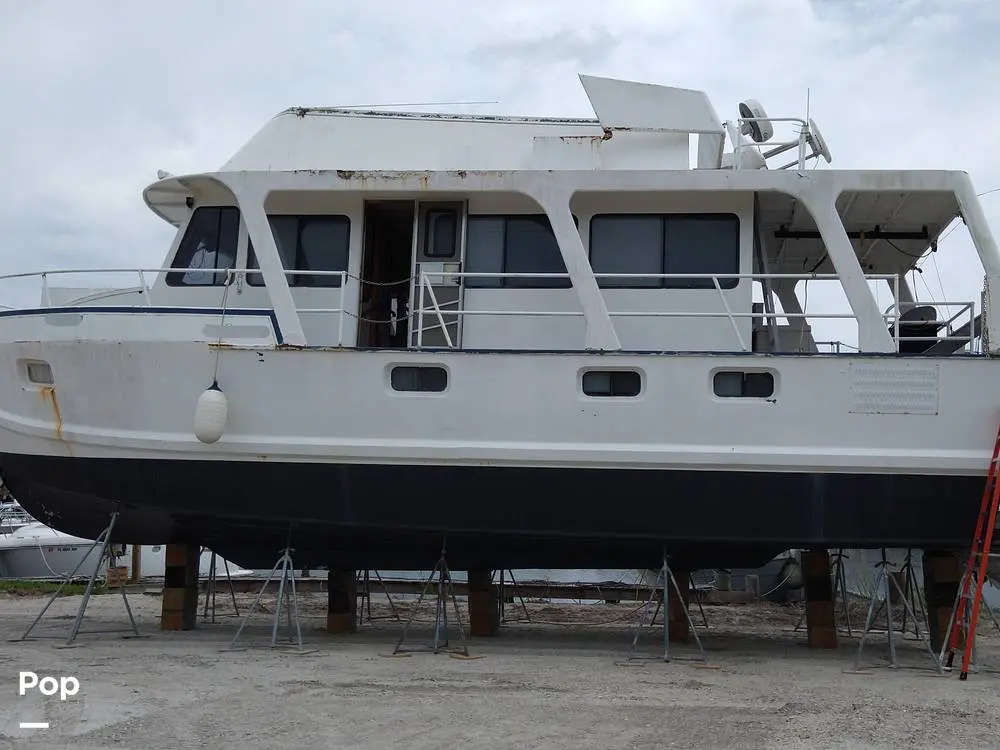 1997 Lakes 52 trawler