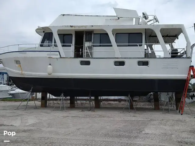 Lotus Trawler 52 Trawler