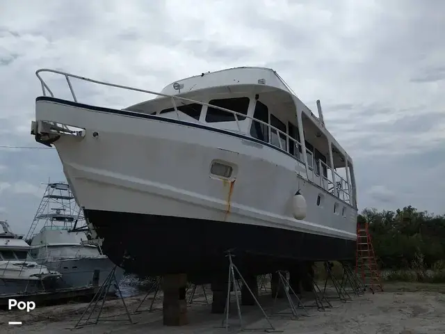 Lotus Trawler 52 Trawler