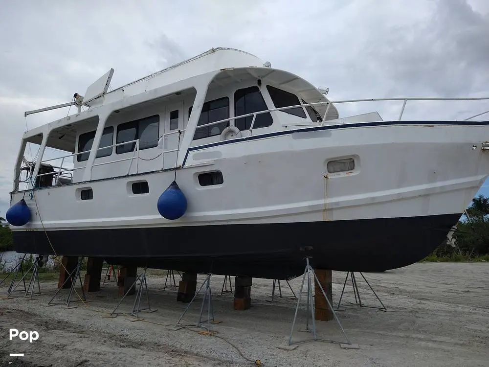 1997 Lakes 52 trawler