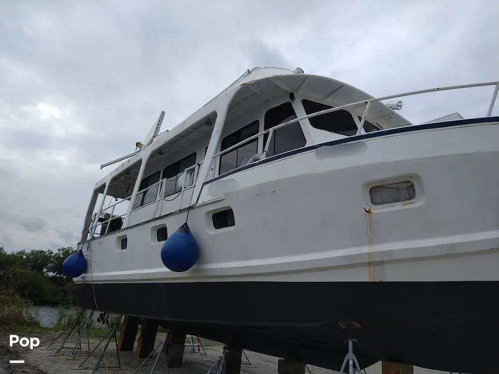 1997 Lakes 52 trawler