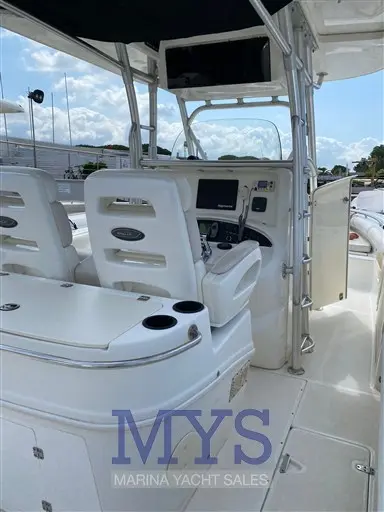 2005 Boston Whaler 320 outrage