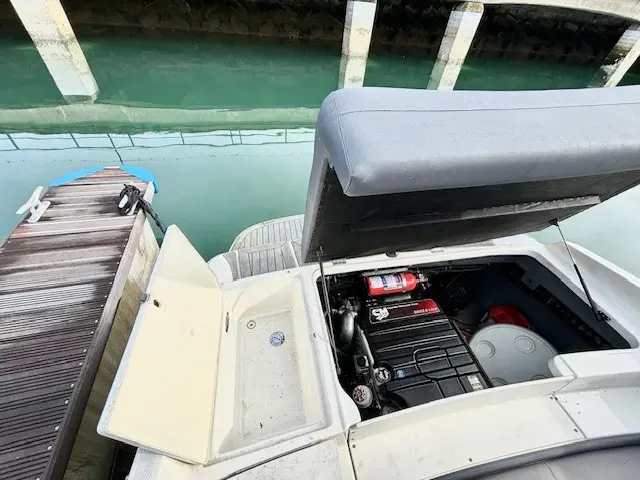 2007 Bayliner 652 cuddy cabin