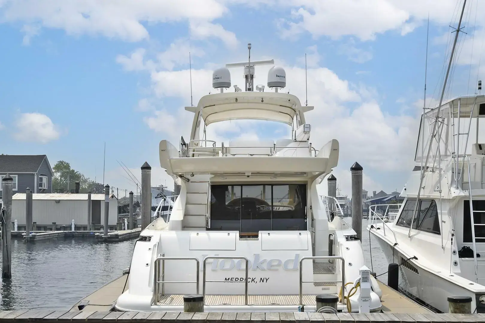 2003 Azimut 62