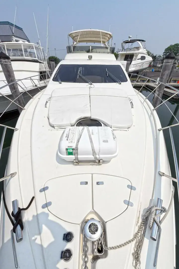 2003 Azimut 62