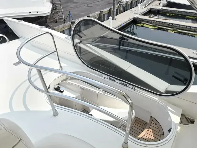 Azimut 62