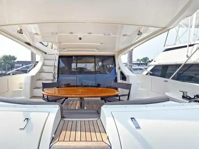 Azimut 62