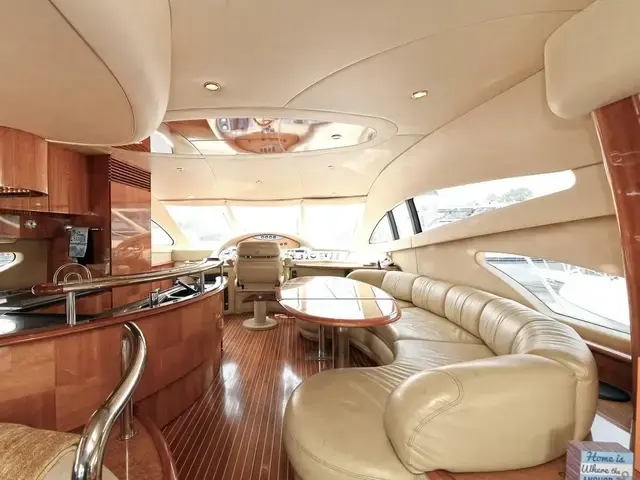 Azimut 62