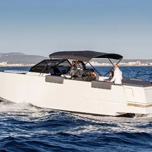 2022 De Antonio Yachts D34 Open