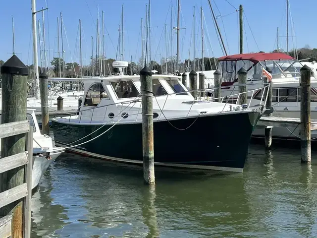 Helmsman Trawlers Mariner Seville Express