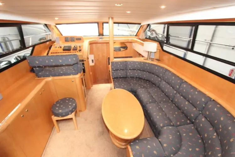 1997 Neptunus 108 flybridge