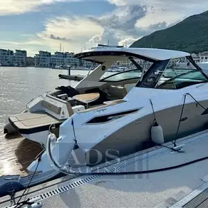 2023 Sea Ray Sundancer 320 SPX