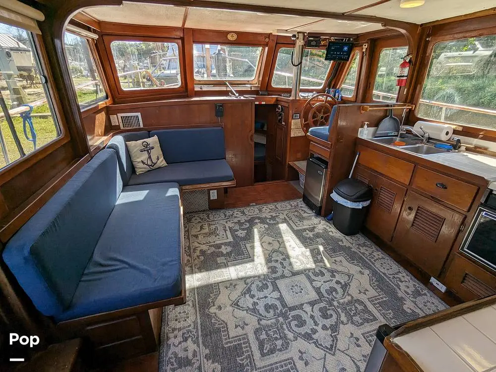 1979 Marine Trader 40 double cabin