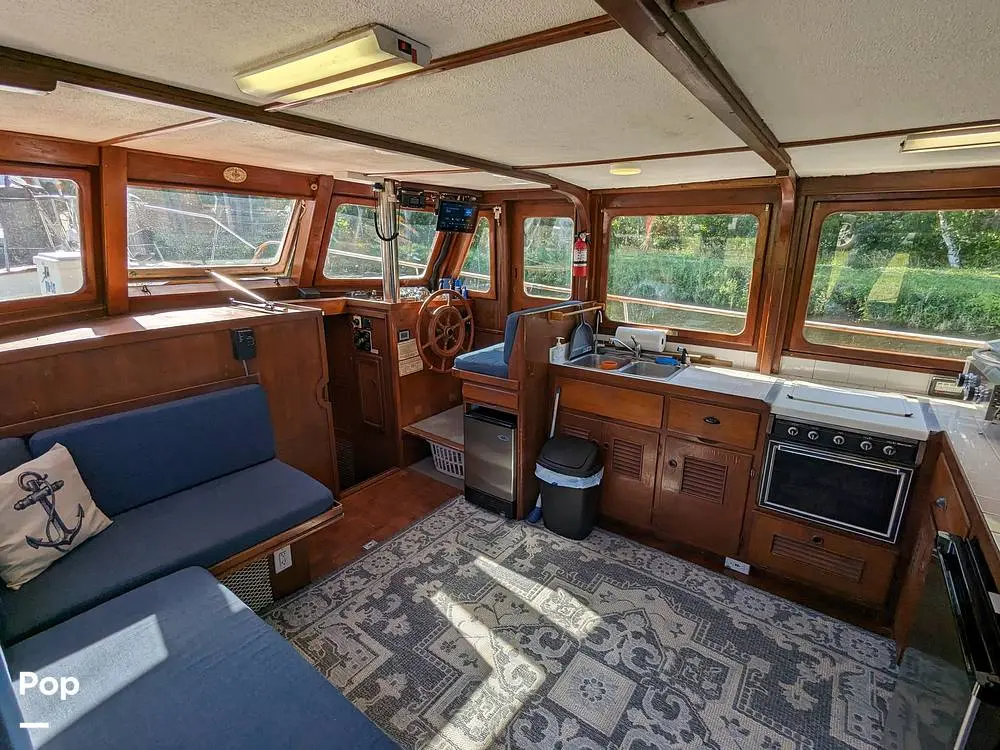 1979 Marine Trader 40 double cabin