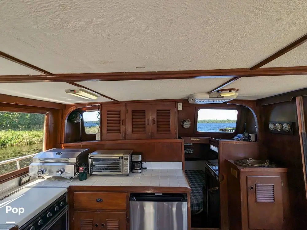 1979 Marine Trader 40 double cabin