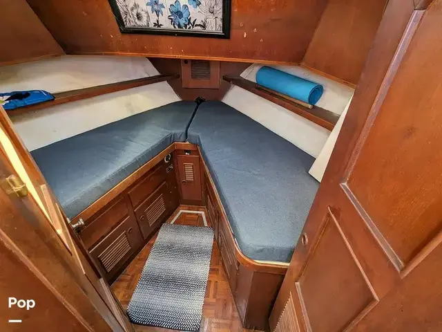 Trader 40 Double Cabin