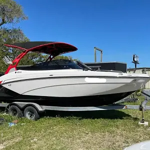 2018 Yamaha 242x