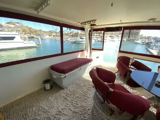 Californian 55 Cockpit Motor Yacht