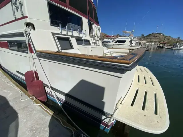 Californian 55 Cockpit Motor Yacht