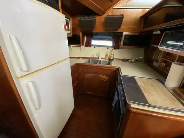 Californian 55 Cockpit Motor Yacht