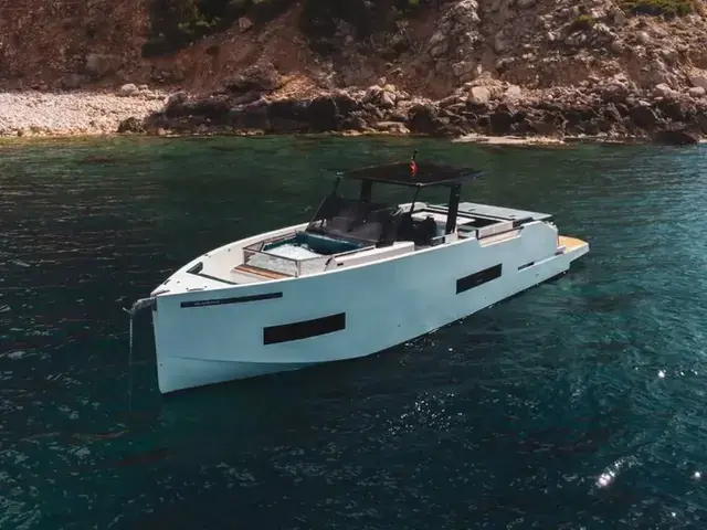 De Antonio Yachts D50