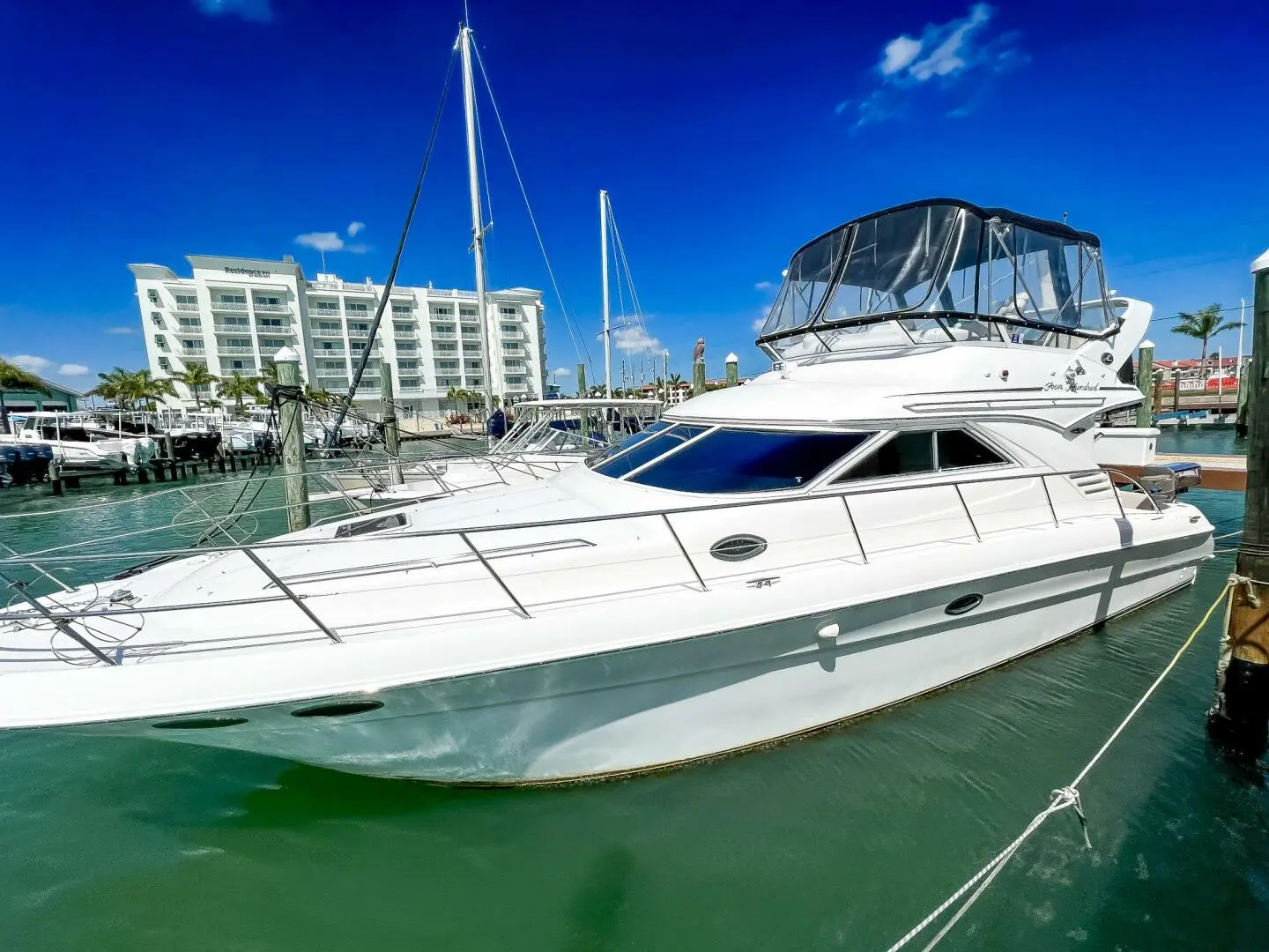 2001 Sea Ray flybridge 400