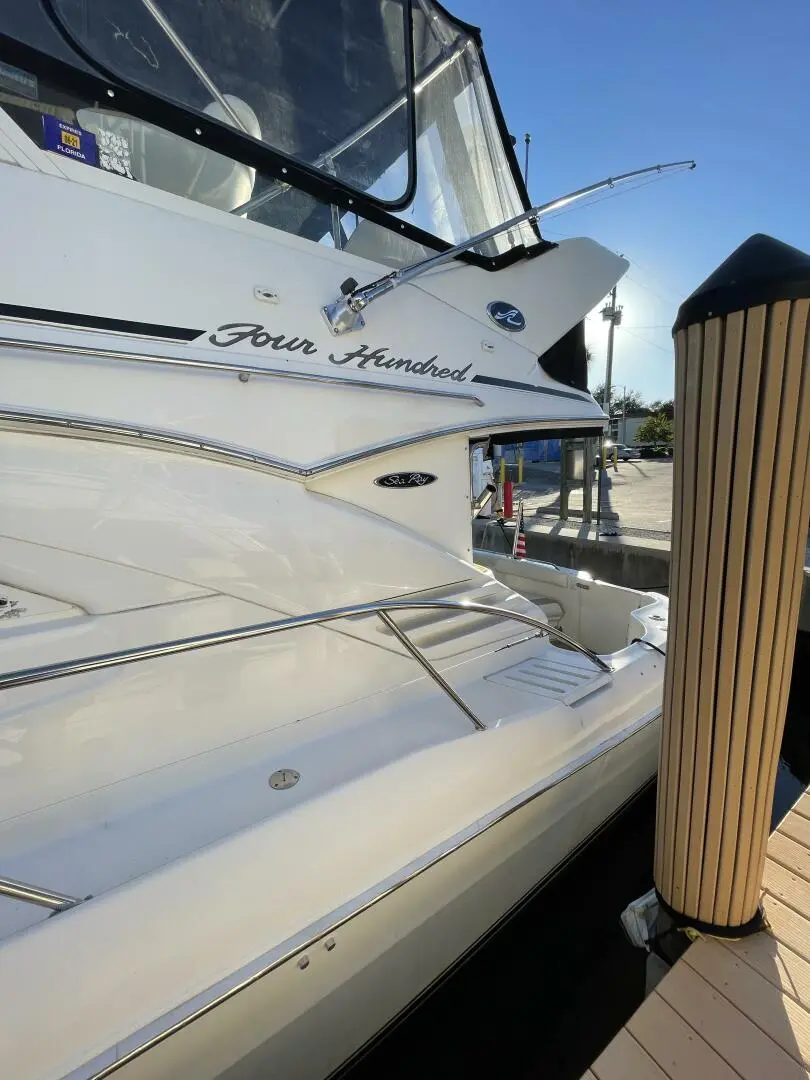 2001 Sea Ray flybridge 400