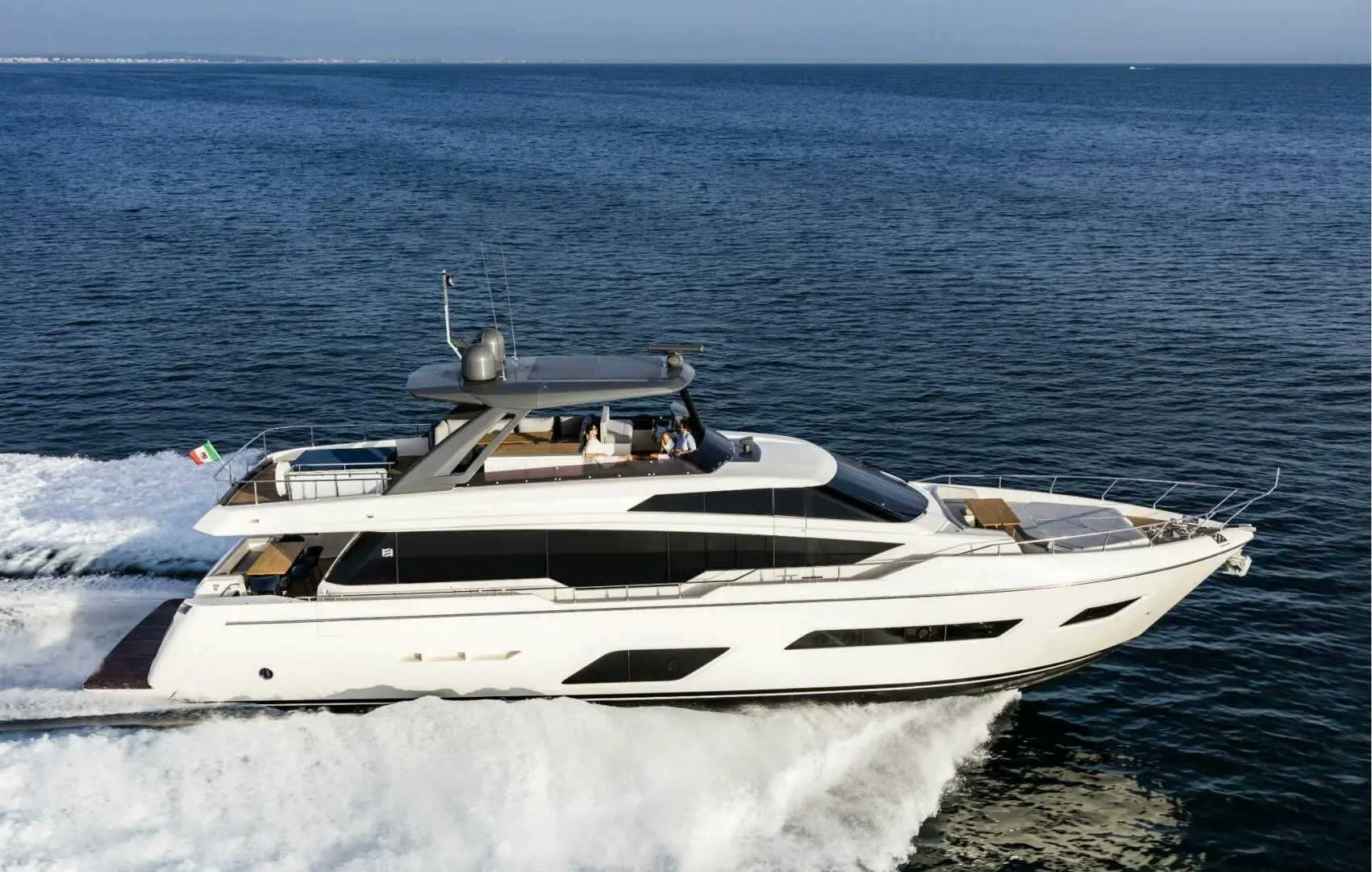 2018 Ferretti 78