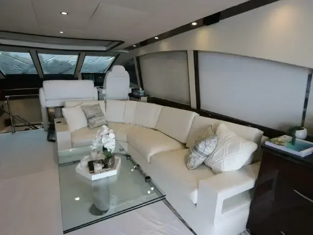 Lazzara Yachts 75 Lsx